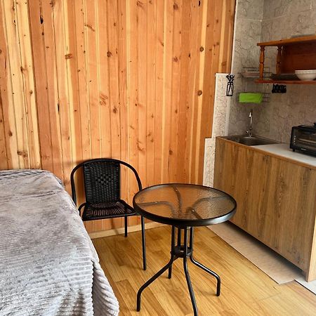 Guest House Mari يوريكي المظهر الخارجي الصورة