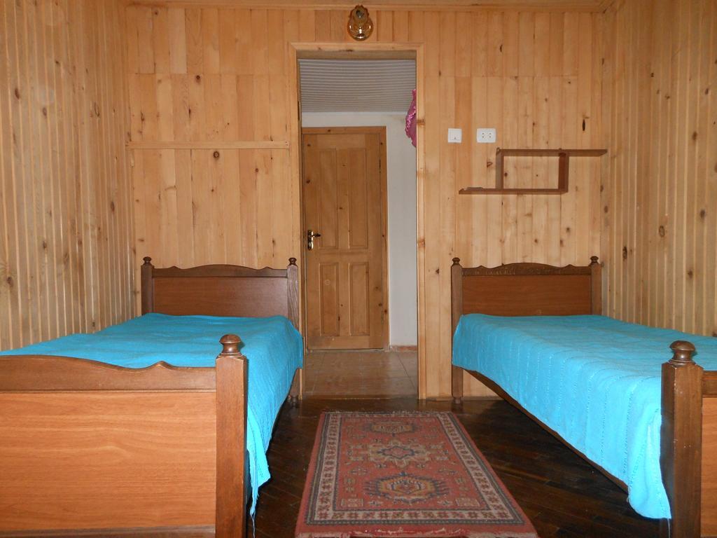 Guest House Mari يوريكي المظهر الخارجي الصورة