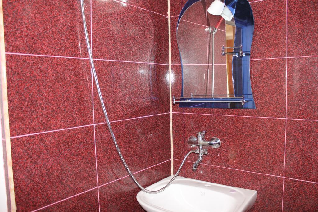 Guest House Mari يوريكي المظهر الخارجي الصورة